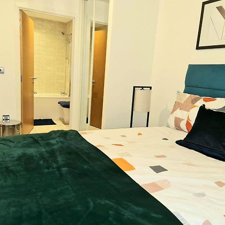 Exquisite Cosy 2-Bed Apartment In Salford Μάντσεστερ Εξωτερικό φωτογραφία