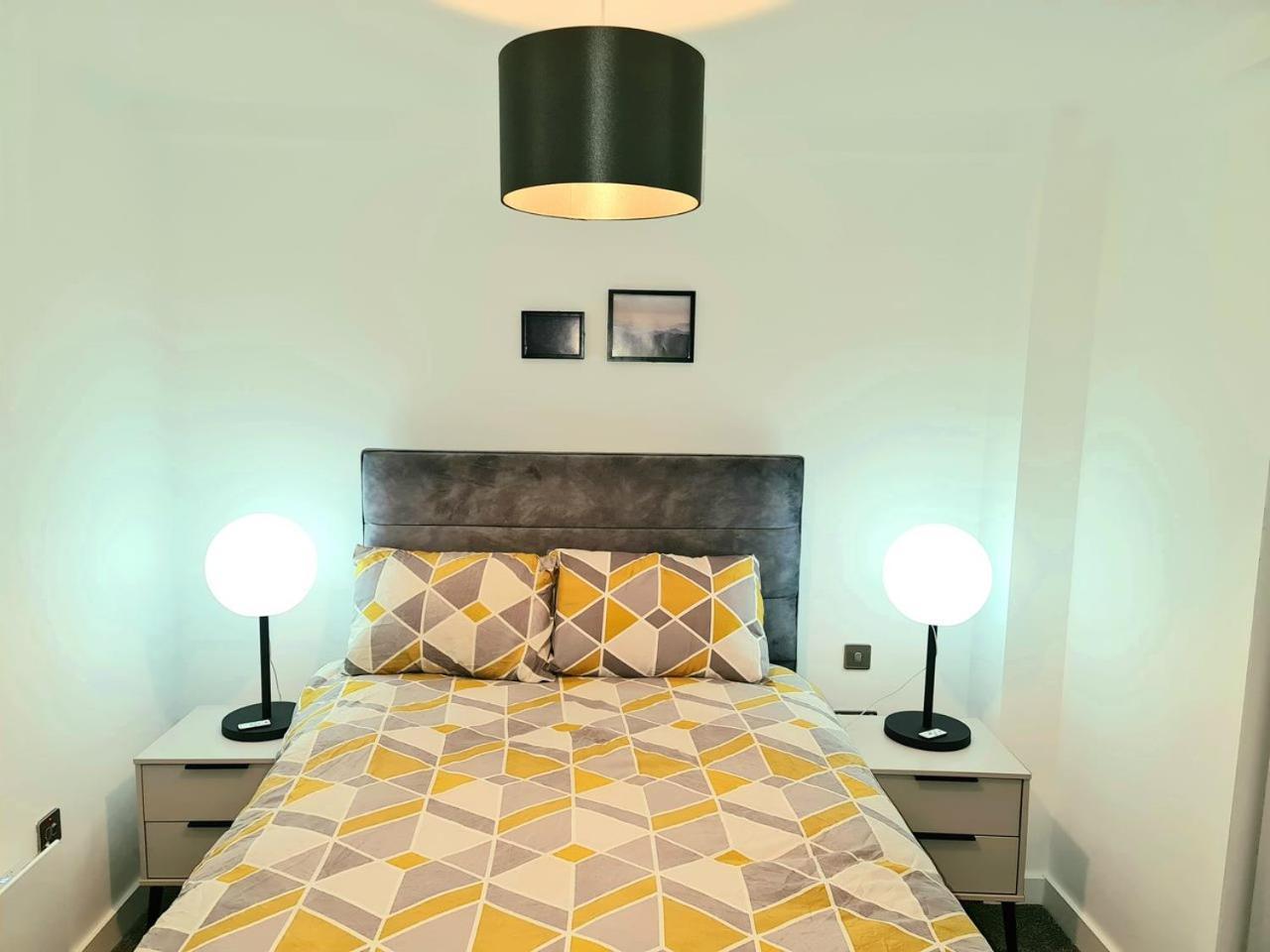 Exquisite Cosy 2-Bed Apartment In Salford Μάντσεστερ Εξωτερικό φωτογραφία